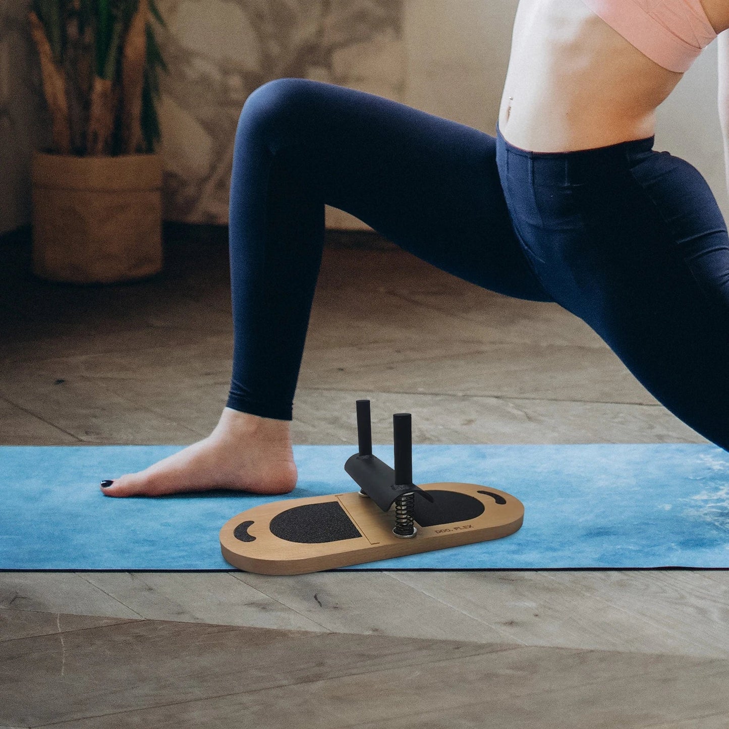 Ankle Foot Strengthener Trainer for Sprained Ankle,Balance Board,Stability Exercises,Physical Therapy,Plantar Fasciitis Relief,Posture Corrector,Balance Training,Anti Slip Wobble Board